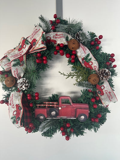 Personalised Christmas wreath with family name decoration
