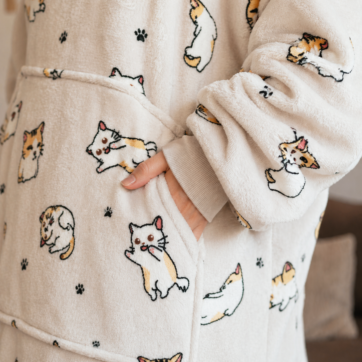 Oversized Wearable Blanket Hoodie – Plush & Personalised - Cats