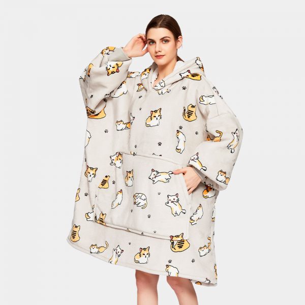 Oversized Wearable Blanket Hoodie – Plush & Personalised